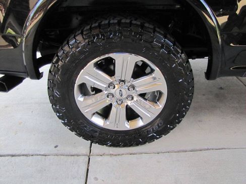 Used 2018 Ford F150 Limited w/ Trailer Tow Package AWD/4WD image 26
