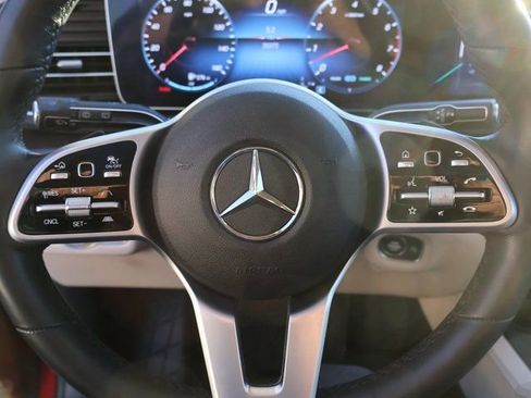 Used 2022 Mercedes-Benz GLS 450 4MATIC image 44