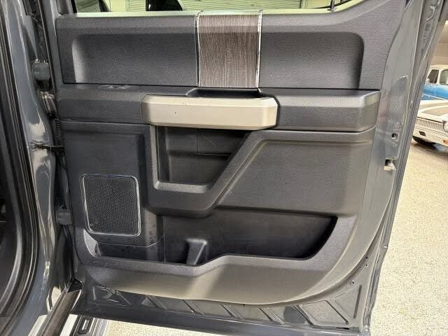 Used 2021 Ford F250 Lariat w/ Lariat Ultimate Package AWD/4WD image 46