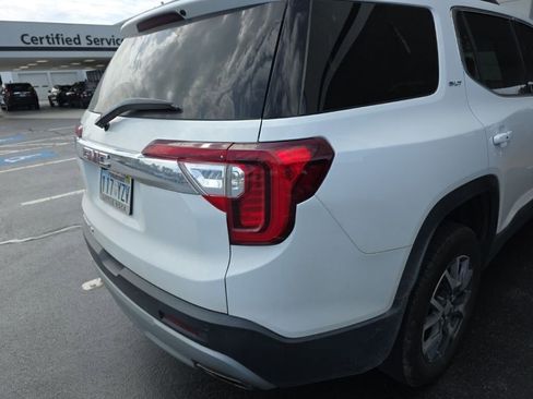 Used 2023 GMC Acadia SLT image 4