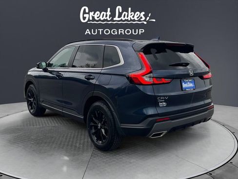Used 2025 Honda CR-V Sport image 3