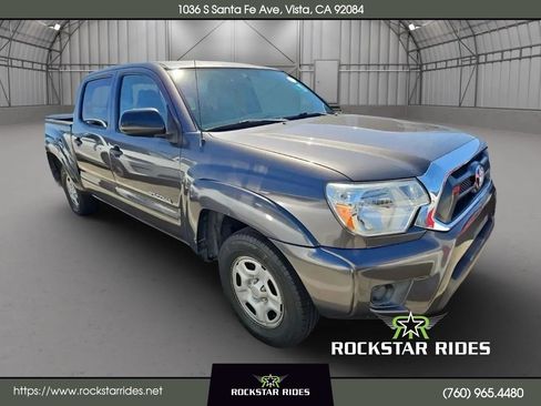 Used 2013 Toyota Tacoma 2WD Double Cab w/ SR5 Pkg image 24