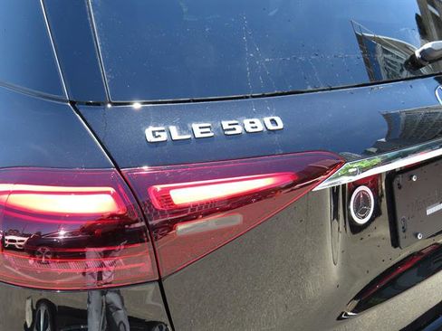 Used 2026 Mercedes-Benz GLE 580 4MATIC image 28