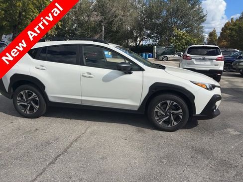 Used 2024 Subaru Crosstrek 2.0i Premium image 9