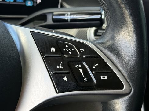 Used 2022 Mercedes-Benz C 300 Sedan image 19