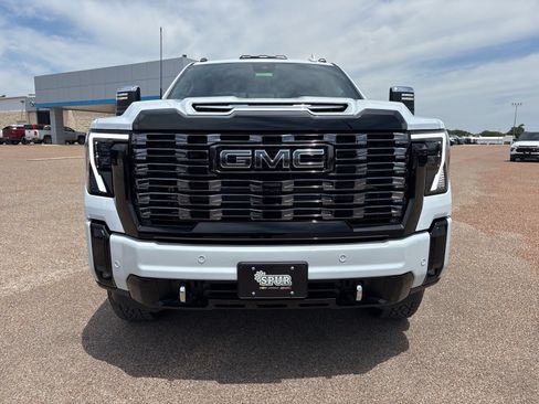 New 2026 GMC Sierra 2500 Denali Ultimate AWD/4WD image 9