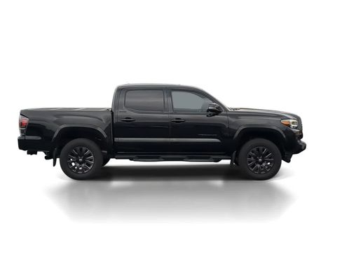 Used 2022 Toyota Tacoma Limited w/ Nightshade Package image 9