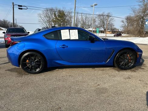 Used 2025 Subaru BRZ tS w/ Popular Package 2 image 8