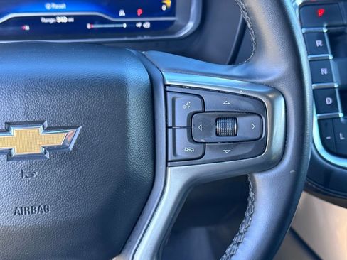 Used 2023 Chevrolet Suburban LT image 15