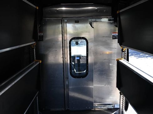 Used 2023 Ford Transit 250 148 High Roof Extended w/ Load Area Protection Package RWD image 21