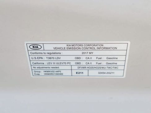Used 2017 Kia Sorento L FWD image 28