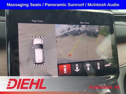 Used 2023 Jeep Grand Cherokee Summit w/ Luxury Tech Group V AWD/4WD image 16