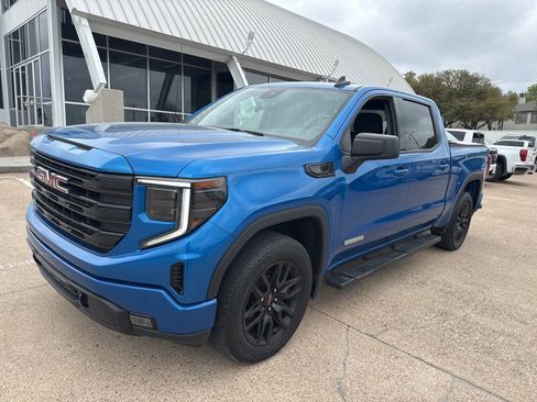 Used 2022 GMC Sierra 1500 Elevation image 1