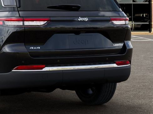 New 2026 Jeep Grand Cherokee Limited AWD/4WD image 13