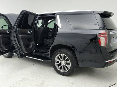 Used 2021 Chevrolet Tahoe LT w/ LT Signature Package RWD image 11