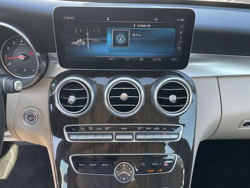 Used 2019 Mercedes-Benz C 300 Sedan image 20