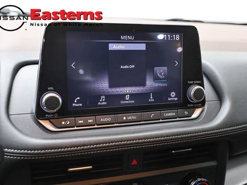 Used 2023 Nissan Rogue SV AWD/4WD image 18