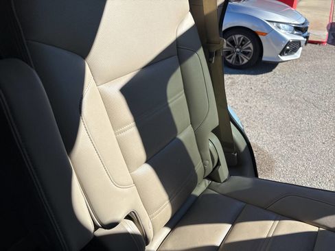 Used 2017 GMC Yukon Denali w/ Open Road Package image 57