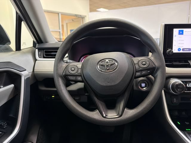 Used 2023 Toyota RAV4 XLE w/ Convenience Package FWD image 15
