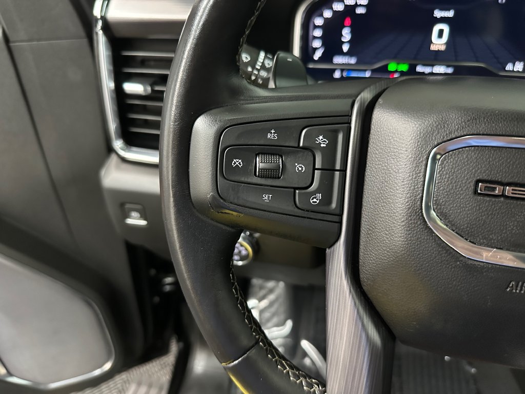 Used 2023 GMC Sierra 1500 Denali Ultimate AWD/4WD image 15