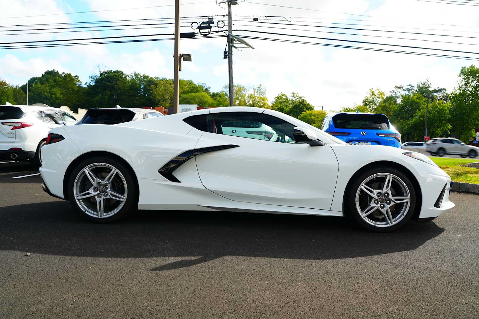 Used 2024 Chevrolet Corvette Stingray Coupe w/ 1LT RWD image 8