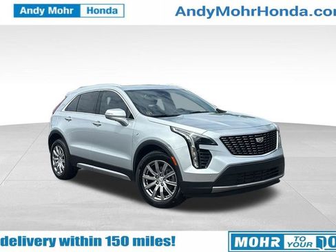 Used 2021 Cadillac XT4 Premium Luxury w/ Cold Weather Package FWD image 1