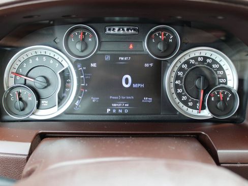 Used 2016 RAM 1500 Laramie w/ Convenience Group AWD/4WD image 26
