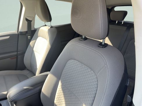 Used 2022 Ford Escape SE image 14