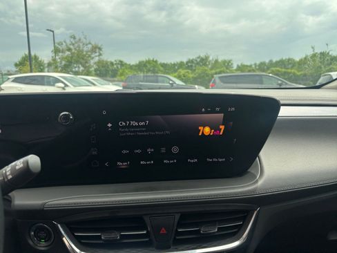 Used 2025 Buick Encore GX Preferred image 20