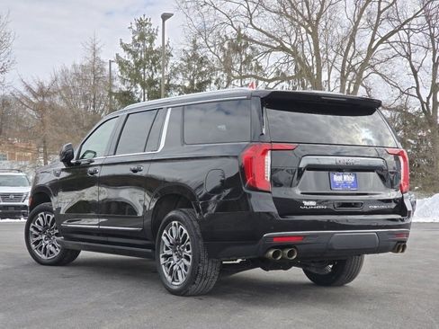 Used 2023 GMC Yukon XL Denali Ultimate image 12