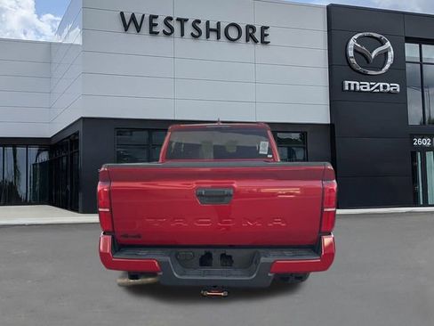 Used 2025 Toyota Tacoma TRD Off-Road image 4