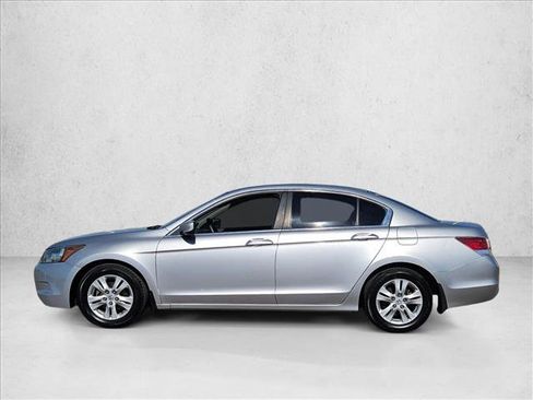 Used 2009 Honda Accord LX-P image 9