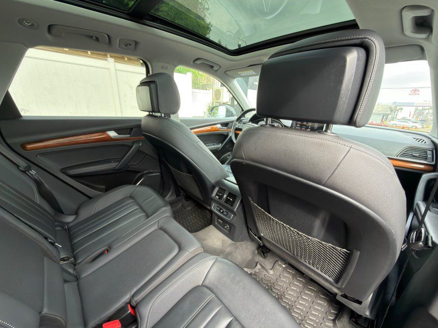 Used 2021 Audi Q5 2.0T Premium Plus w/ Premium Plus Package AWD/4WD image 36