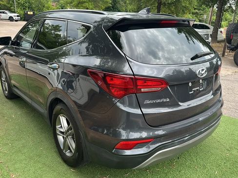 Used 2018 Hyundai Santa Fe Sport FWD image 5
