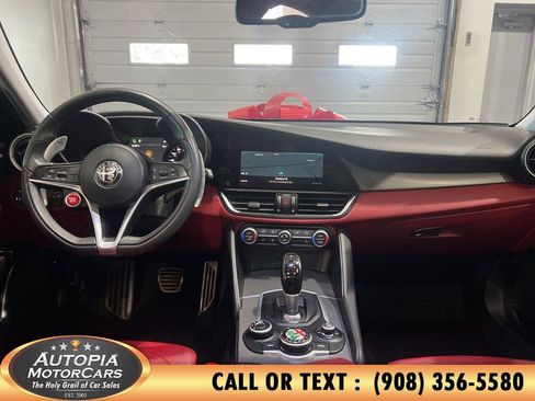 Used 2018 Alfa Romeo Giulia Ti Sport w/ Quick Order Package 22S Sport image 22