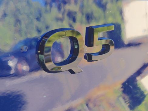 New 2025 Audi Q5 Premium image 8