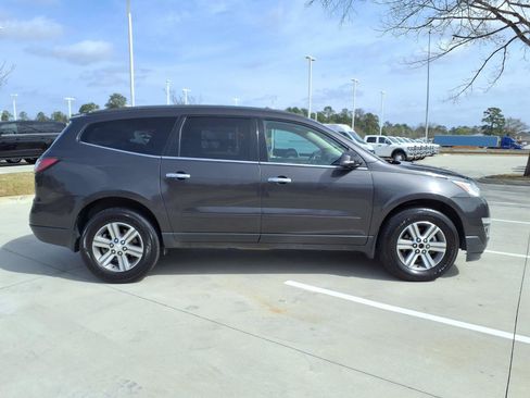 Used 2015 Chevrolet Traverse LT image 5