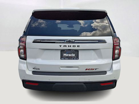 Used 2024 Chevrolet Tahoe RST w/ Luxury Package AWD/4WD image 6
