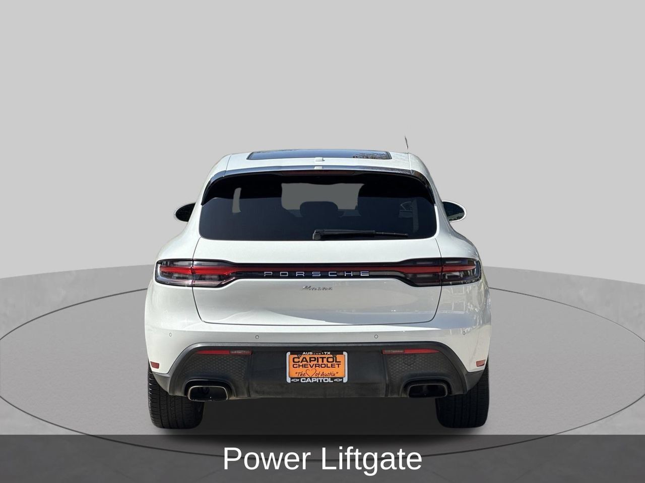Used 2022 Porsche Macan AWD/4WD image 4