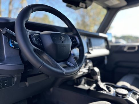 New 2025 Ford Bronco Big Bend image 15