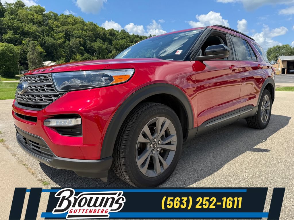 Used 2023 Ford Explorer XLT w/ Equipment Group 202A AWD/4WD image 1