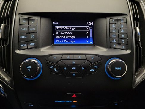Used 2016 Ford Edge SE AWD/4WD image 25