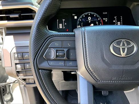 Used 2026 Toyota Tacoma SR5 image 10