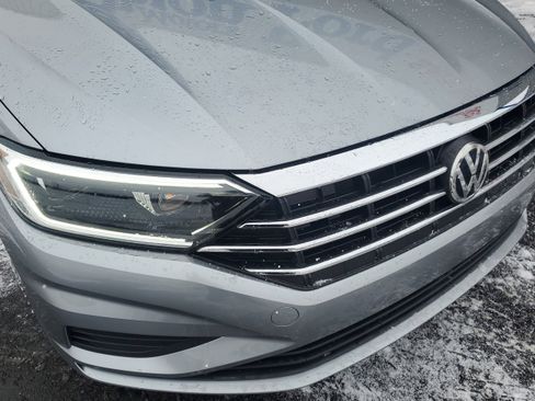 Used 2019 Volkswagen Jetta SEL w/ Cold Weather Package image 7
