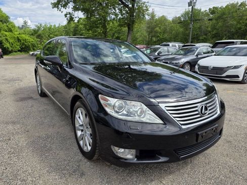 Used 2011 Lexus LS 460 L w/ Luxury Pkg AWD/4WD image 9