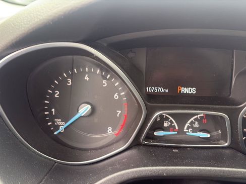 Used 2018 Ford Focus Titanium FWD image 32