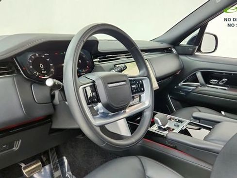 Used 2023 Land Rover Range Rover SE AWD/4WD image 17