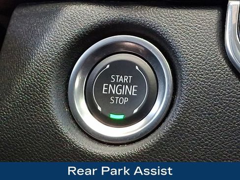 Used 2024 Chevrolet Colorado Trail Boss AWD/4WD image 18