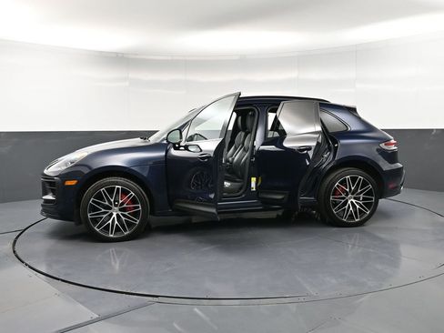 Used 2022 Porsche Macan S AWD/4WD image 37
