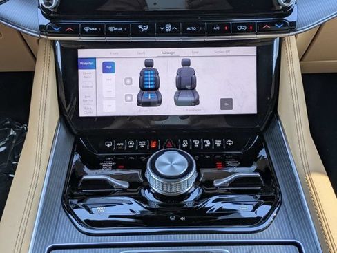 New 2026 Jeep Grand Wagoneer Summit AWD/4WD image 21